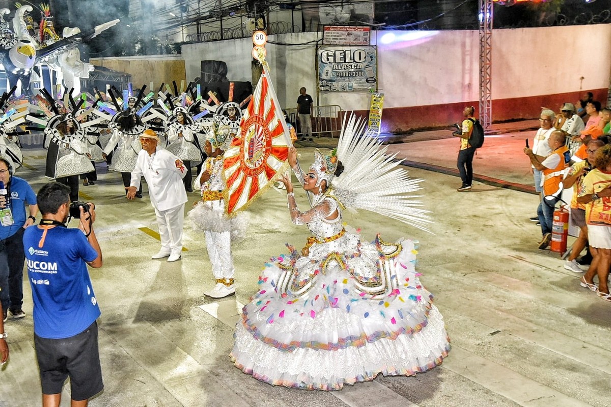 União de Maricá mostra a força do Nordeste em desfile pela Série Prata do Carnaval do Rio | Região dos Lagos
