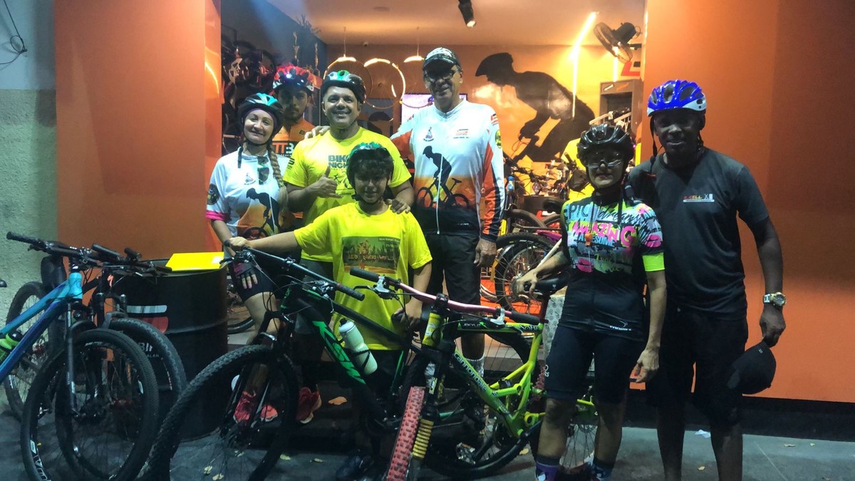 Passeio ciclístico noturno 'Bike Night' está de volta em Cabo Frio
