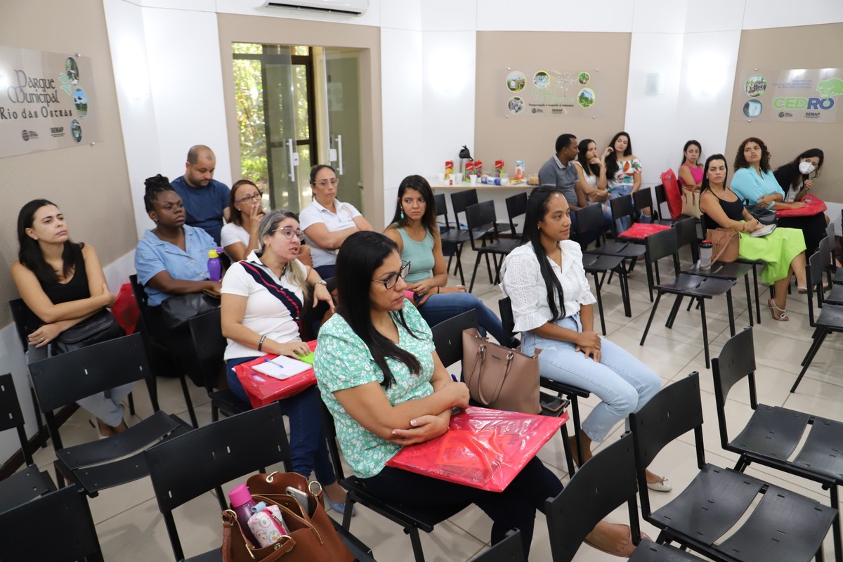 Enfermeiros recebem capacitação para identificar precocemente sinais de tuberculose em Rio das Ostras, no RJ | Região dos Lagos