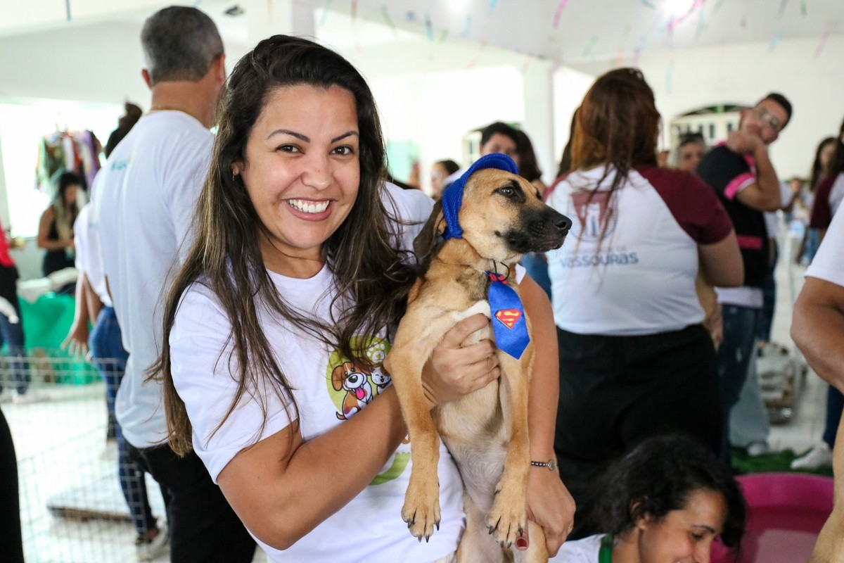 Campanha de adoção de cães e gatos retorna a Saquarema, no RJ