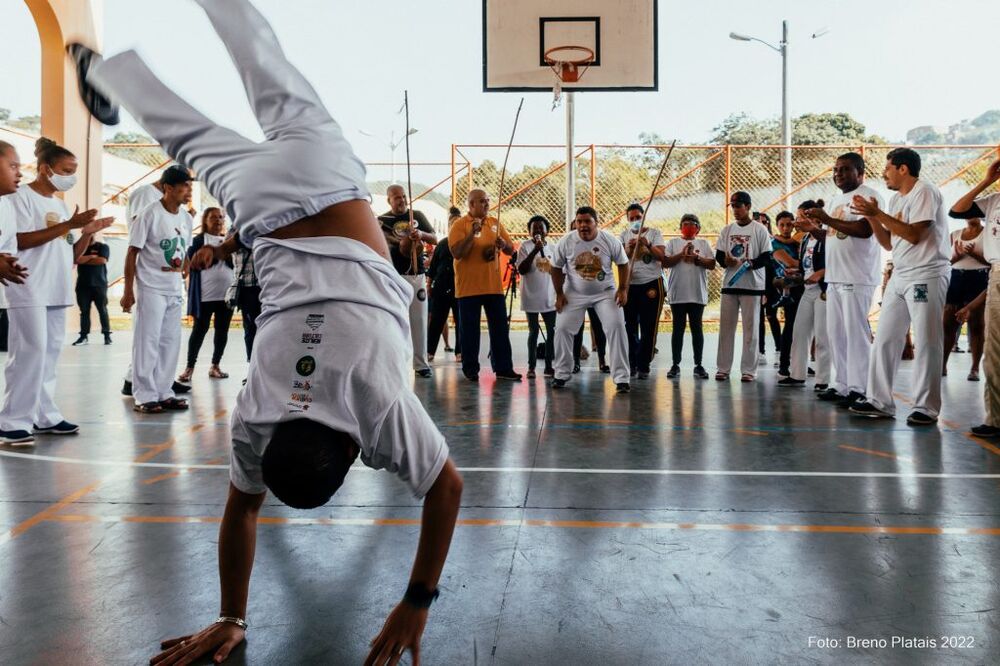 Projeto de Niterói leva cultura unindo capoeira e inclusão | Enfoco