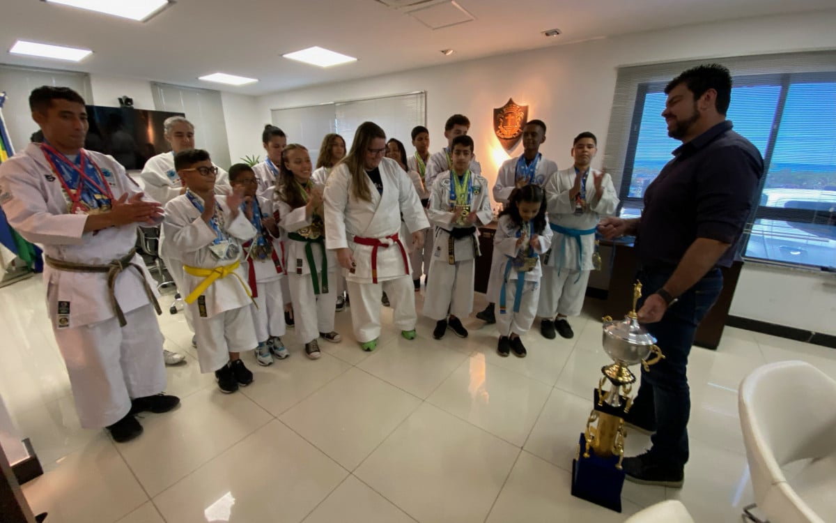 Atletas de Macaé garantem primeiro lugar por equipe no Campeonato Estadual de Karatê