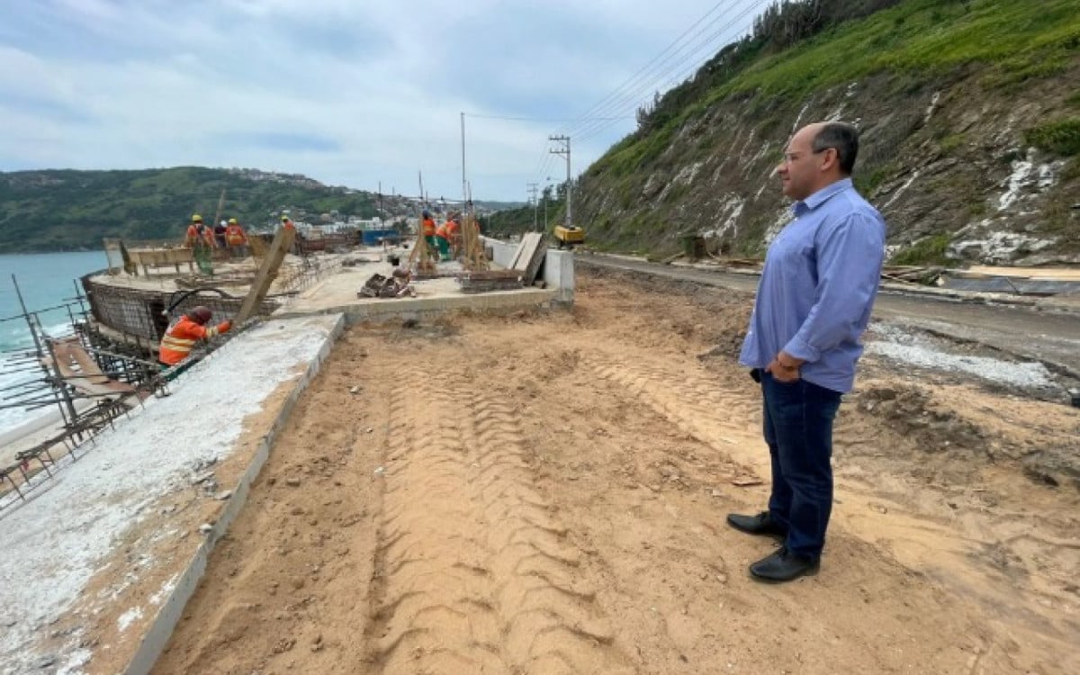 Prefeito Marcelo Magno (PL) acompanhando obras