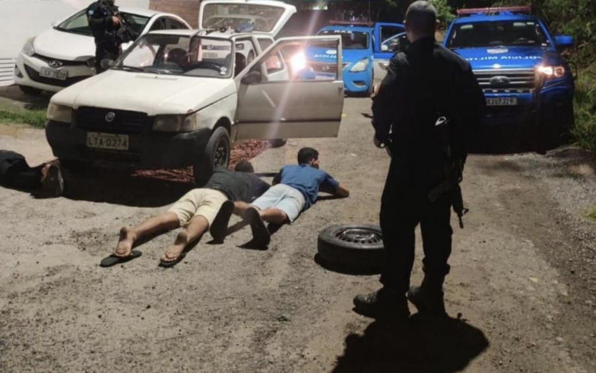 Polícia Civil de Rio das Ostras prende suspeito de furto e detém envolvidos em tráfico de drogas | Rio das Ostras