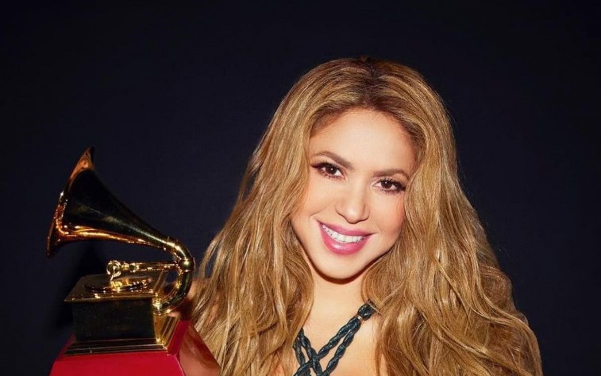 Shakira vence Grammy Latino com música sobre Piqué e manda indireta