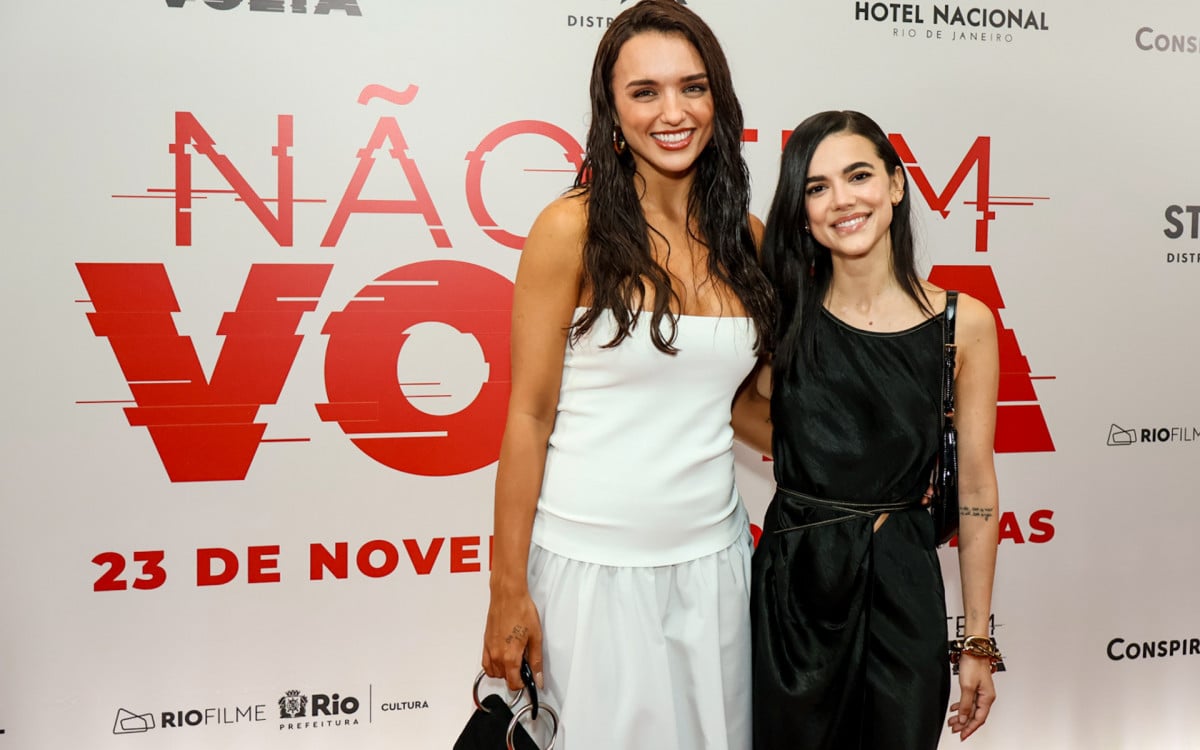 Famosos marcam presença em première de filme no Rio | Celebridades