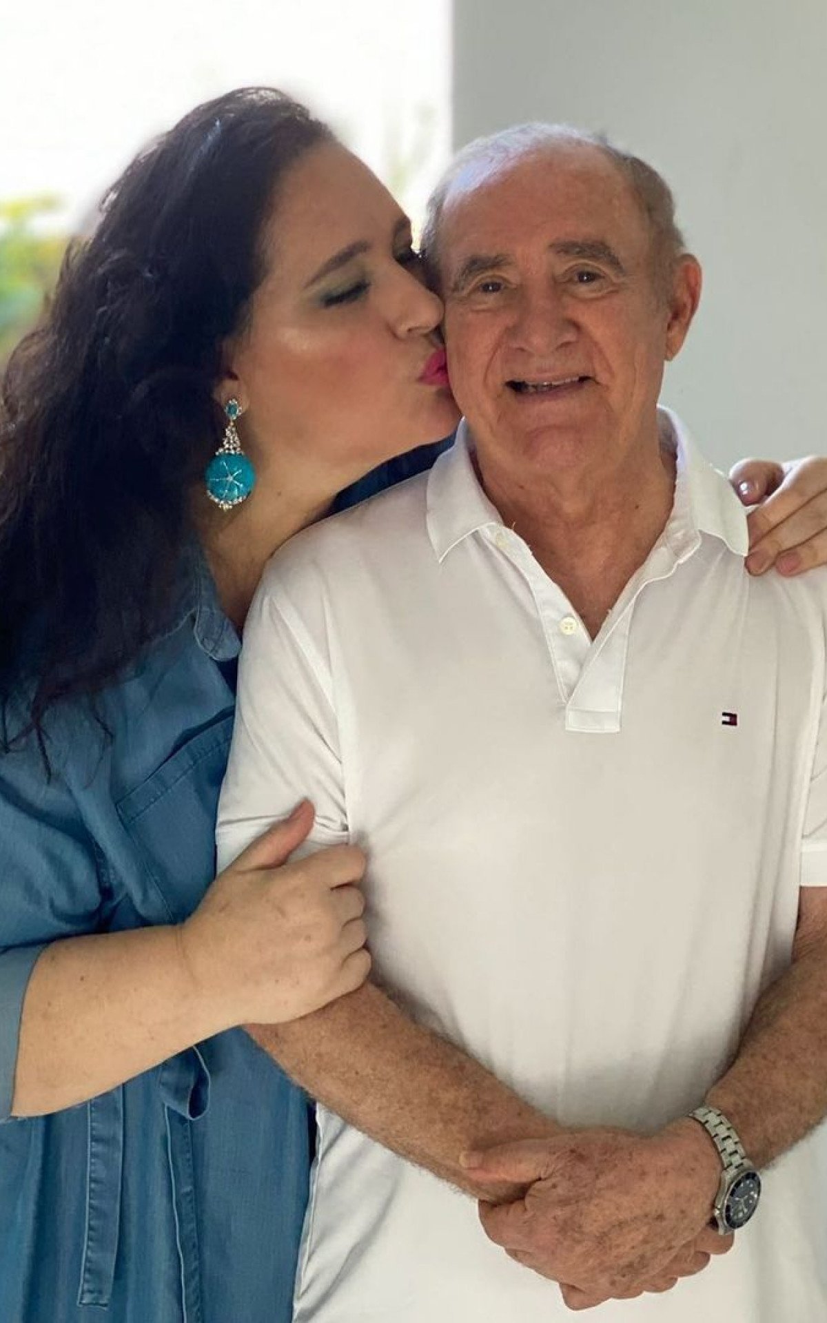 Mulher de Renato Aragão compartilha antes e depois do casal e reflete: 'Testemunho de resiliência' | Celebridades