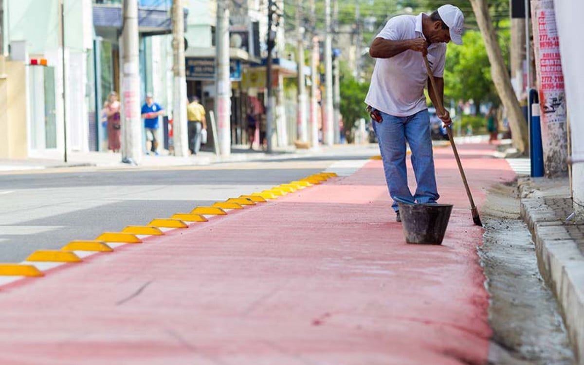 Facilitando as compras de Natal: estacionamento liberado no Centro de Macaé | Macaé