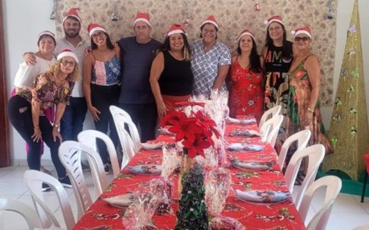 Pacientes do CAPS de São Pedro da Aldeia participam de almoço de Natal | São Pedro da Aldeia