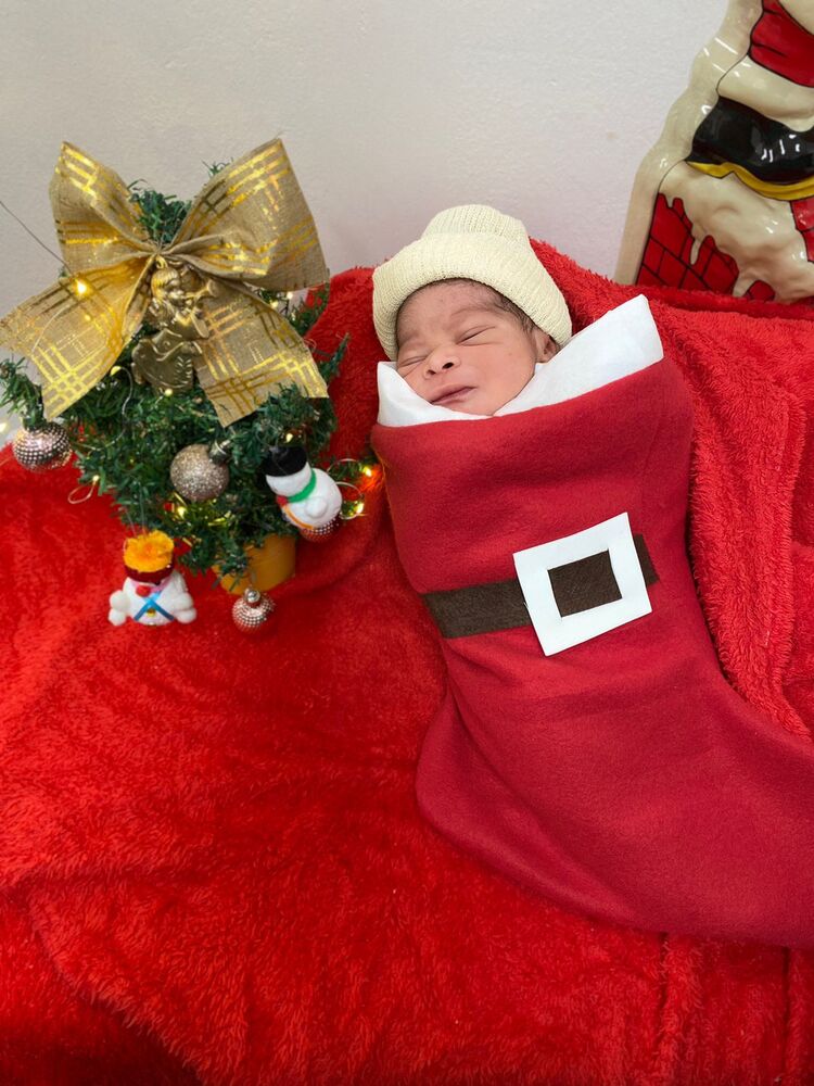 'Bebês natalinos' viram sensação em hospital de Niterói | Enfoco