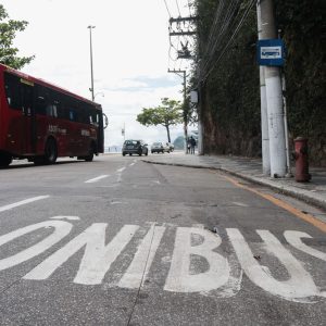 Rodoviários de Niterói e SG revoltados com desconto do sindicato | Enfoco