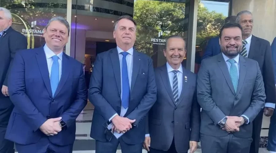 Bolsonaro ignora Cláudio Castro