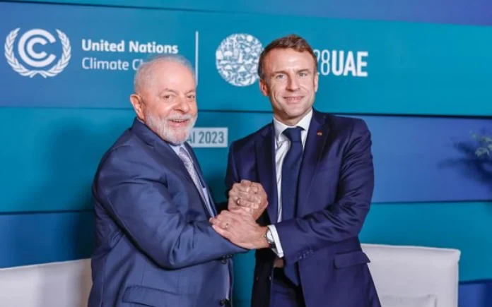 COP28: Macron confirma a Lula que visitará Brasil em 27 de março de 2024