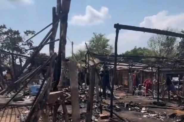 Incêndio em acampamento do MST deixa 9 mortos