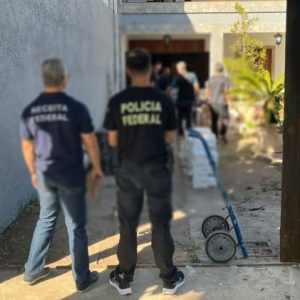 Agentes estiveram em endereços residenciais e comerciais