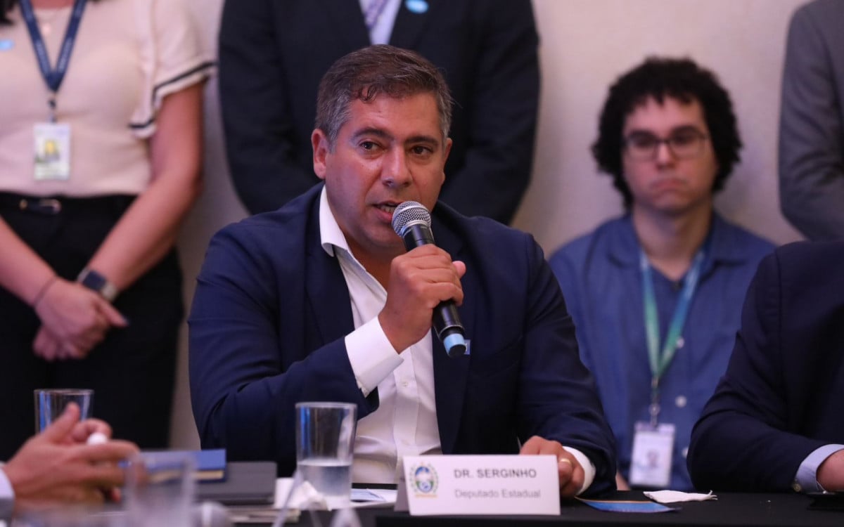 Dr. Serginho participa de reunião com governador e secretários para definir metas para 2024 | Política Costa do Sol