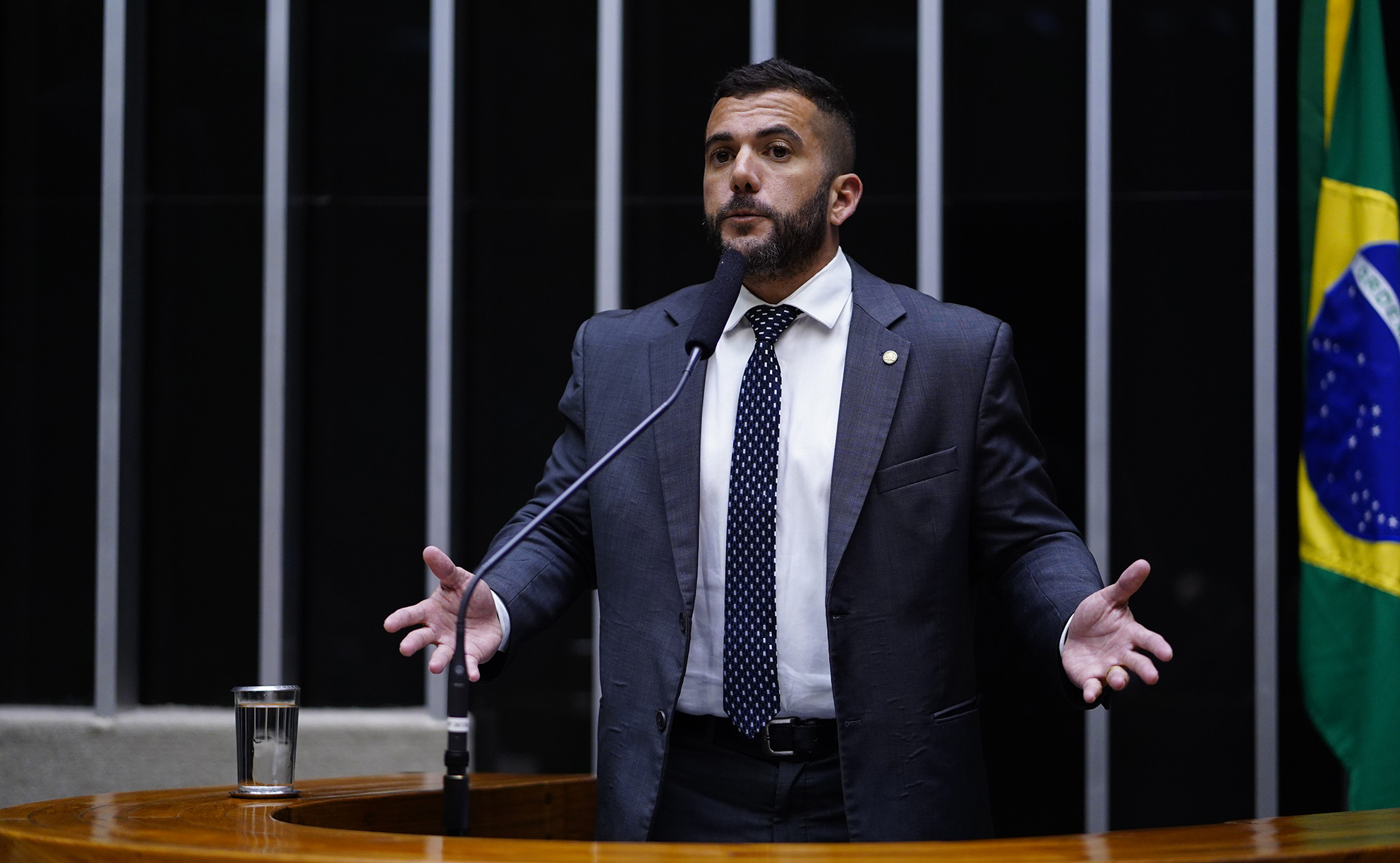 Líderes do Senado condenam ação que mira Jordy e defendem suspeição de Moraes