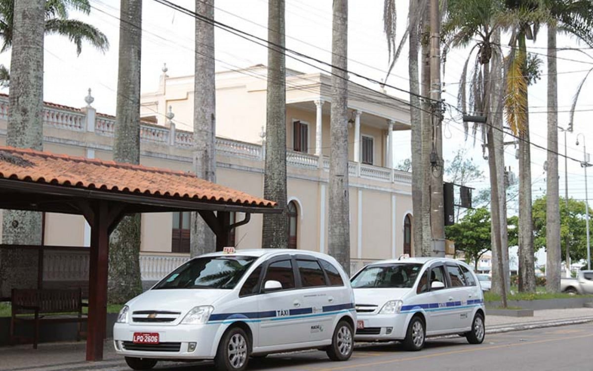 Nova regulamentação do serviço de táxi em Macaé é publicada | Macaé