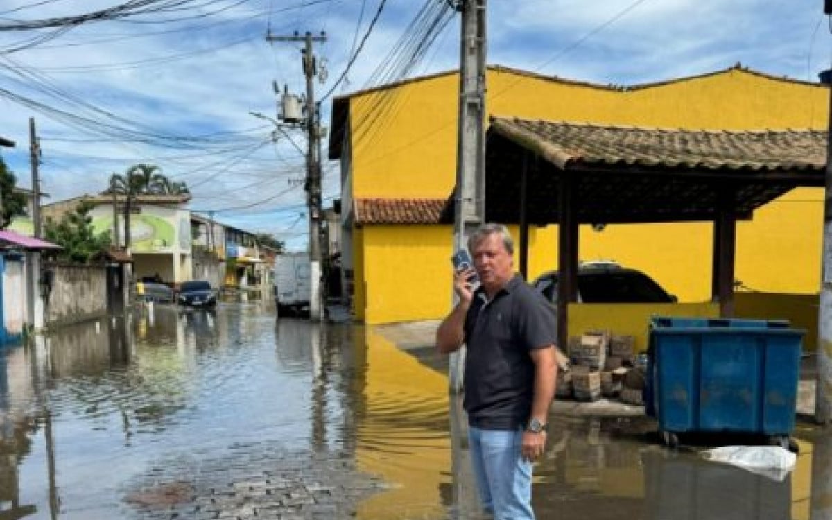 Alexandre Martins em Cem Braças, um dos bairros que sofreu com alagamentos