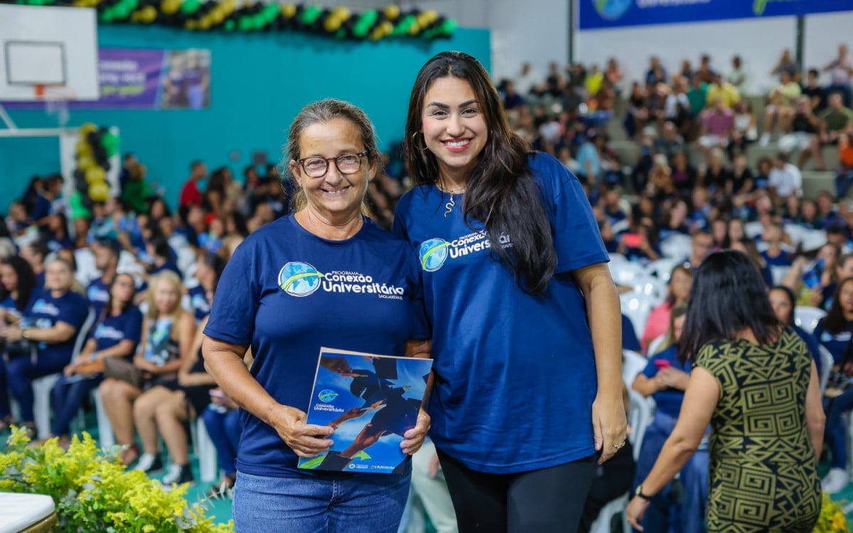 Prefeitura de Saquarema entrega mais de 2 mil bolsas de estudos do Conexão Universitária | Saquarema