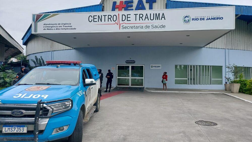 Troca de tiros termina com mulher morta e PM baleado em Itaboraí | Enfoco