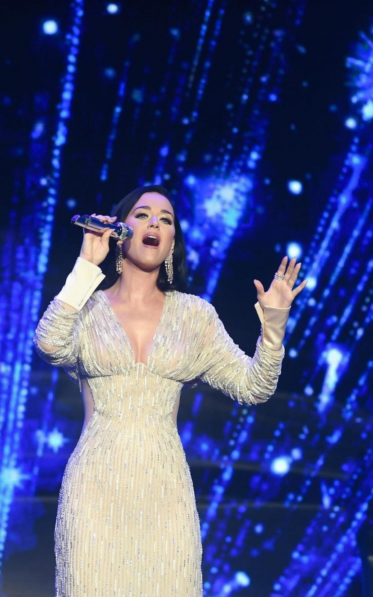 Katy Perry é anunciada como atração do Rock in Rio 2024 | Diversão