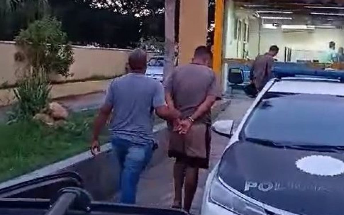 Polícia Civil de São Pedro da Aldeia prende homem em flagrante por venda de moto clonada | São Pedro da Aldeia