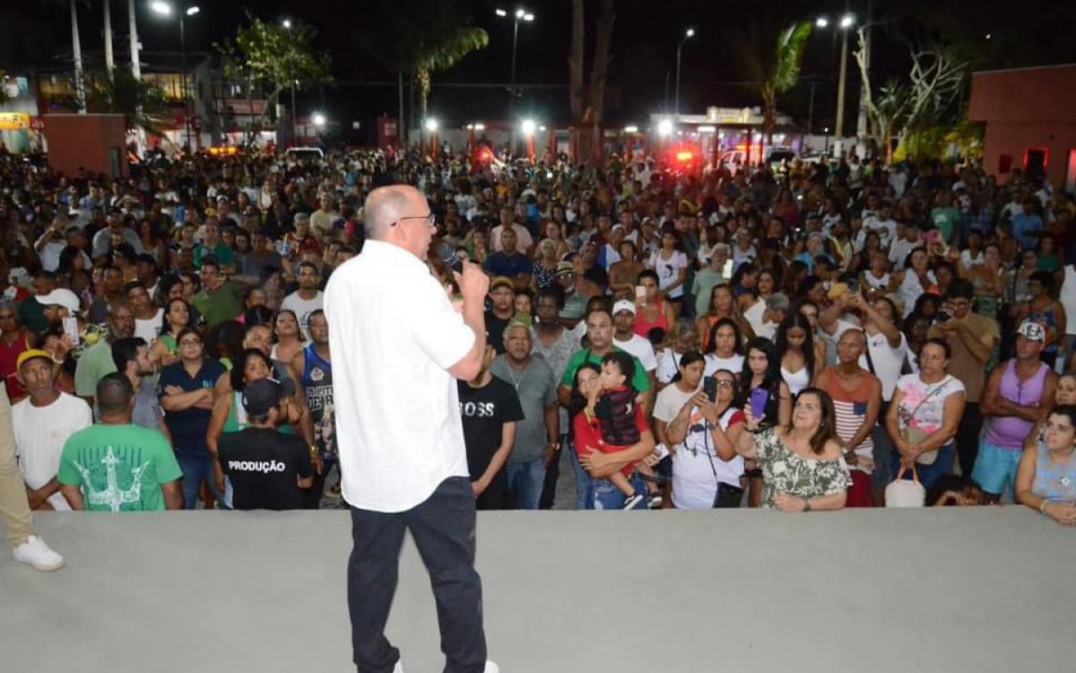 Marcelo Magno (PL) reinaugura praça Maria Peres, em Monte Alto, distrito de Arraial | Política Costa do Sol