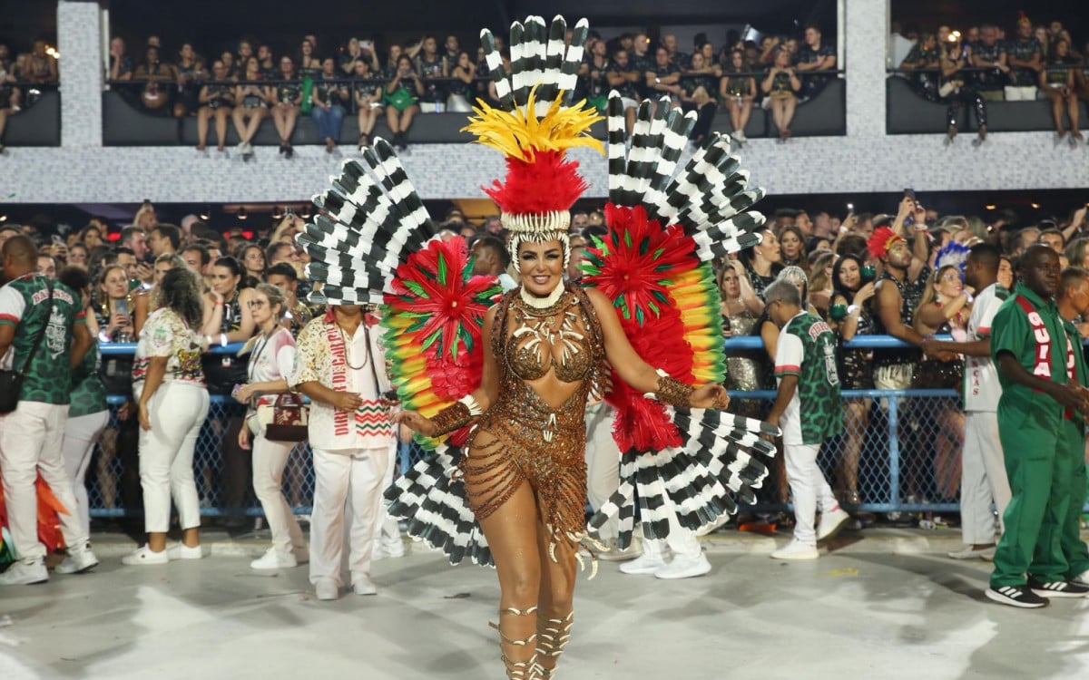 Gardênia Cavalcanti brilha em dose dupla no Carnaval | O Dia na Folia
