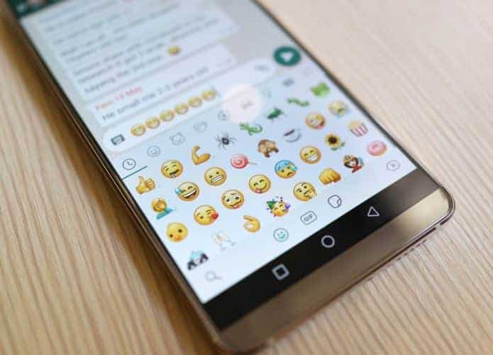 Como criar emoji personalizado online