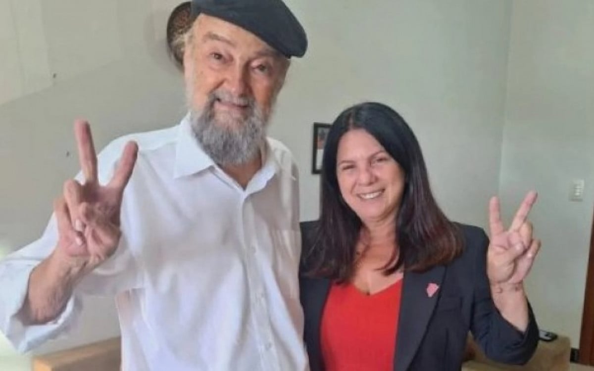 Magdala e o presidente nacional do PV, José Luiz Penna
