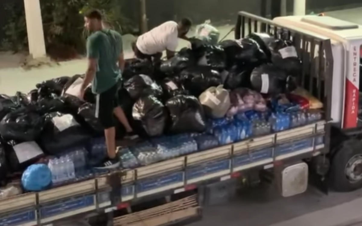 Primeiro caminhão com doações de moradores de Saquarema é enviado para o Rio Grande do Sul | Saquarema