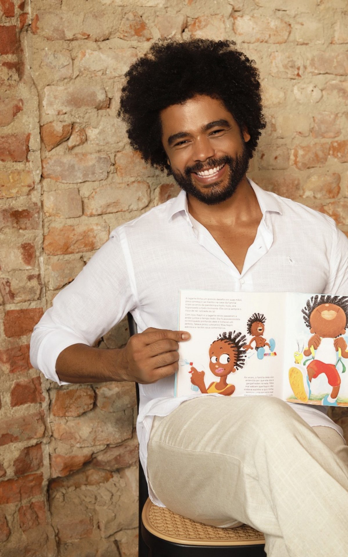 Diogo Almeida, ator de 'Amor Perfeito', lança primeiro livro infanto-juvenil | Celebridades