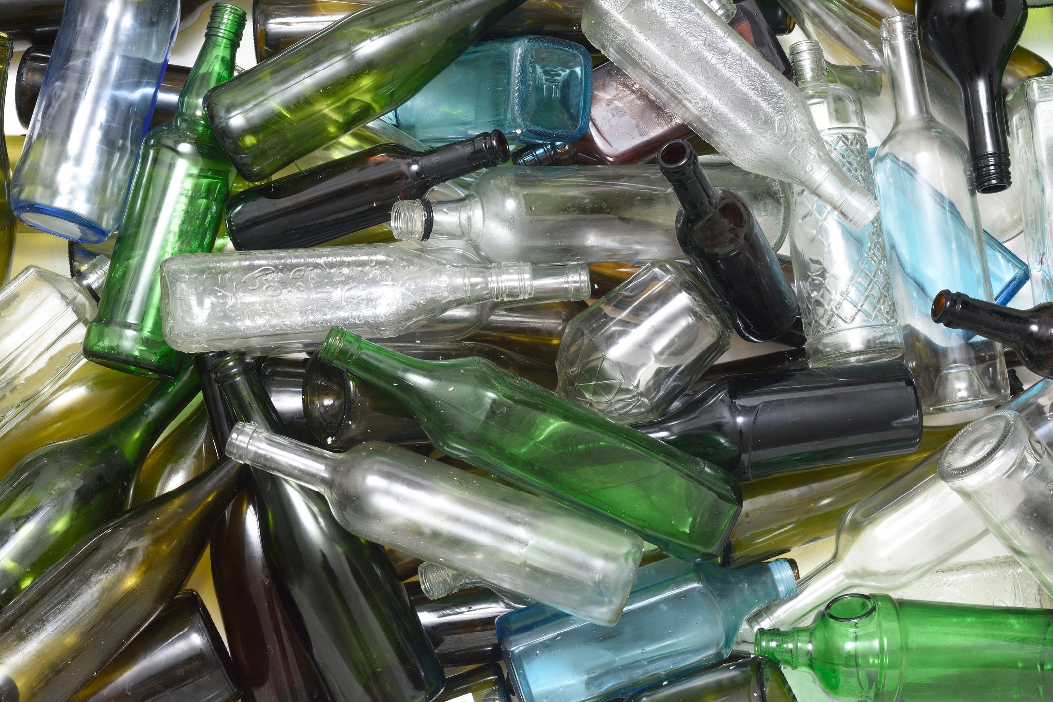 Programa recicla quase 3 milhões de garrafas de vidro