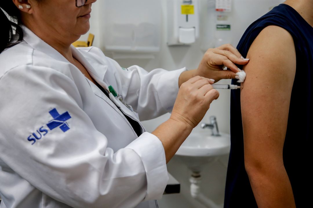 São Pedro da Aldeia inicia vacinação contra a dengue na próxima semana