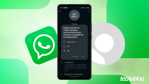 Ilustração mostra um celular Android exibido a tela do WhatsApp com a mensagem "Deseja mostrar as mídias baixadas recentemente desta conversa na galeria do seu dispositivo?"