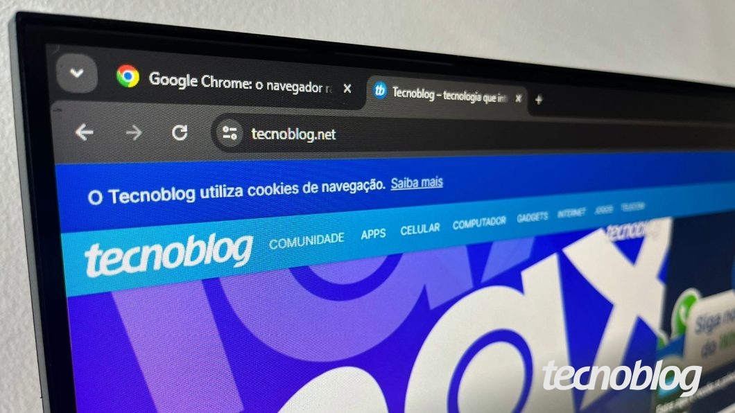 Ilustração do navegador Google Chrome com uma página do Tecnoblog aberta