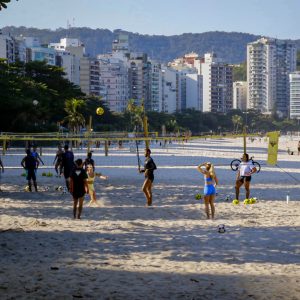 Público vibra com volta do sol; saiba como será o 'finde' no Rio | Enfoco