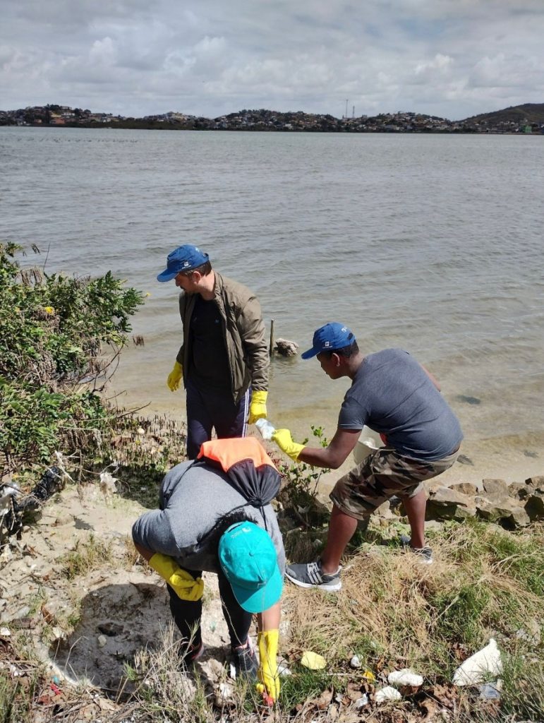 Cabo Frio recebe mutirão de limpeza