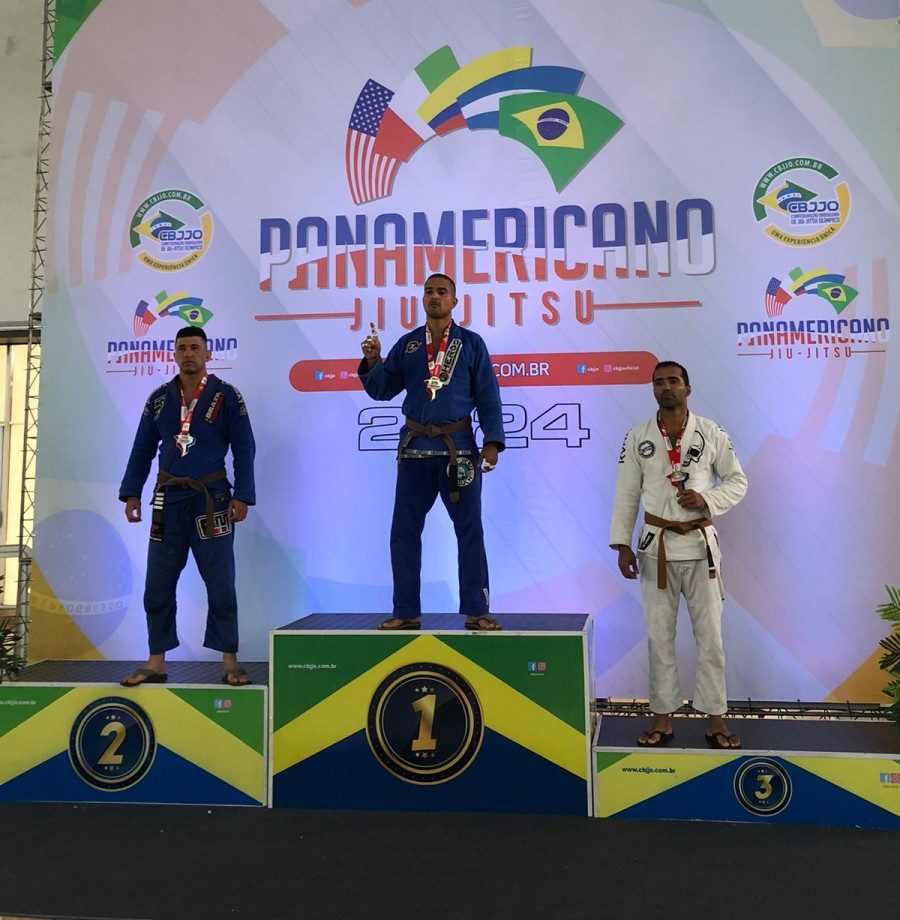 Atleta de Cabo Frio conquista medalha de ouro no Pan-Americano de Jiu-Jitsu