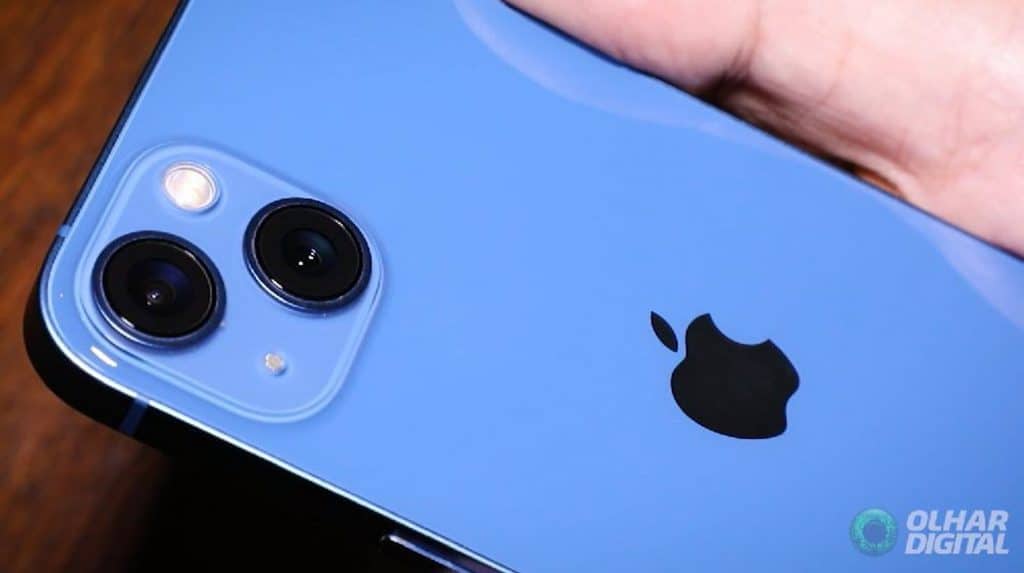 Câmera do iPhone 13 permitindo capturas de alta qualidade