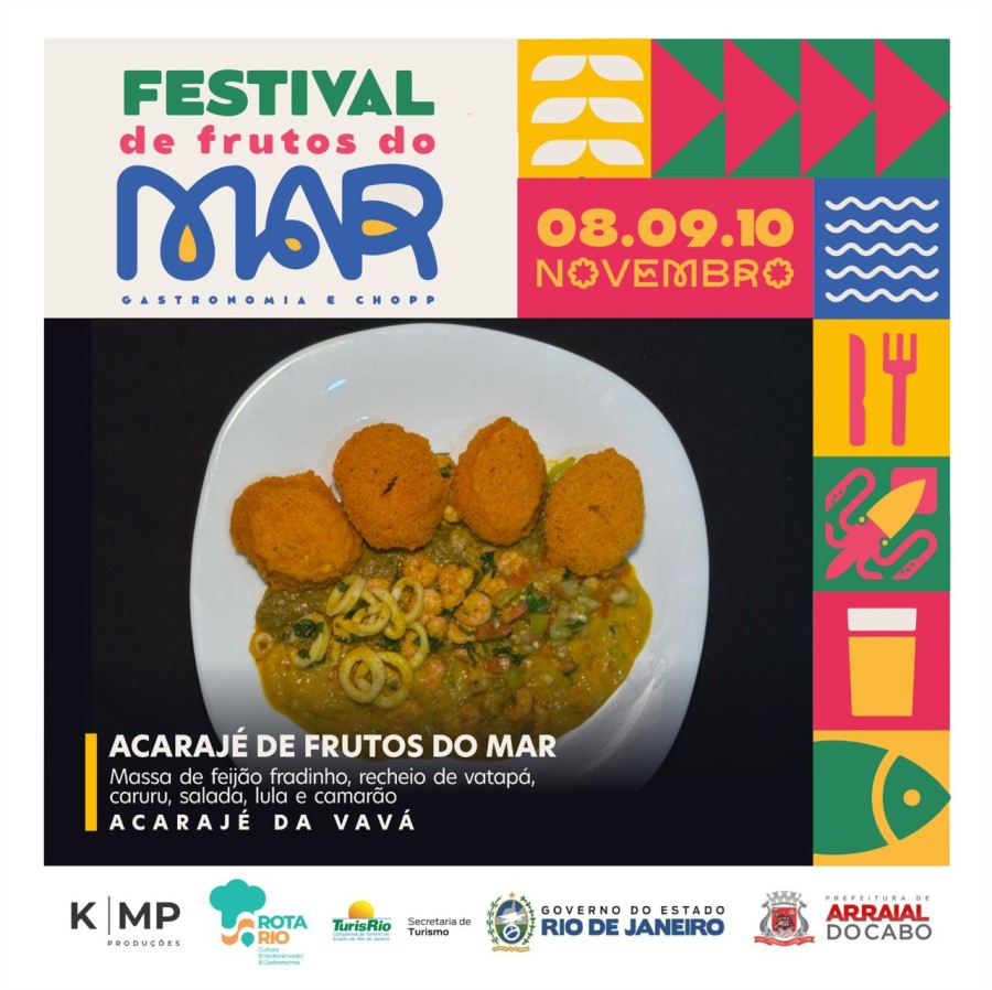 Delícias a base de frutos do mar sendo preparadas para o festival