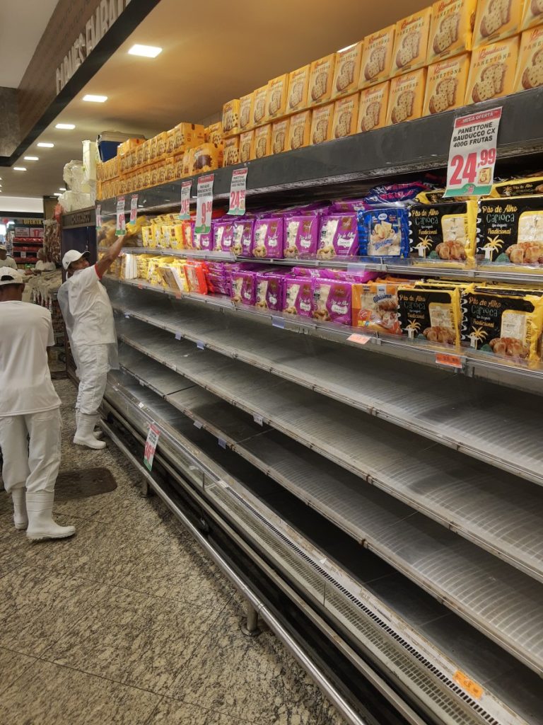 Vigilância Sanitária em ação em Cabo Frio