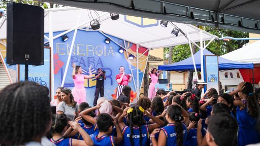 Saquarema recebe o Festival Literário Energia para Ler e homenageia a escritora Roseana Murray