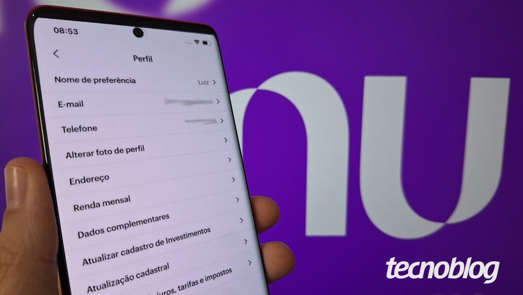 Imagem mostrando como atualizar dados no aplicativo Nubank