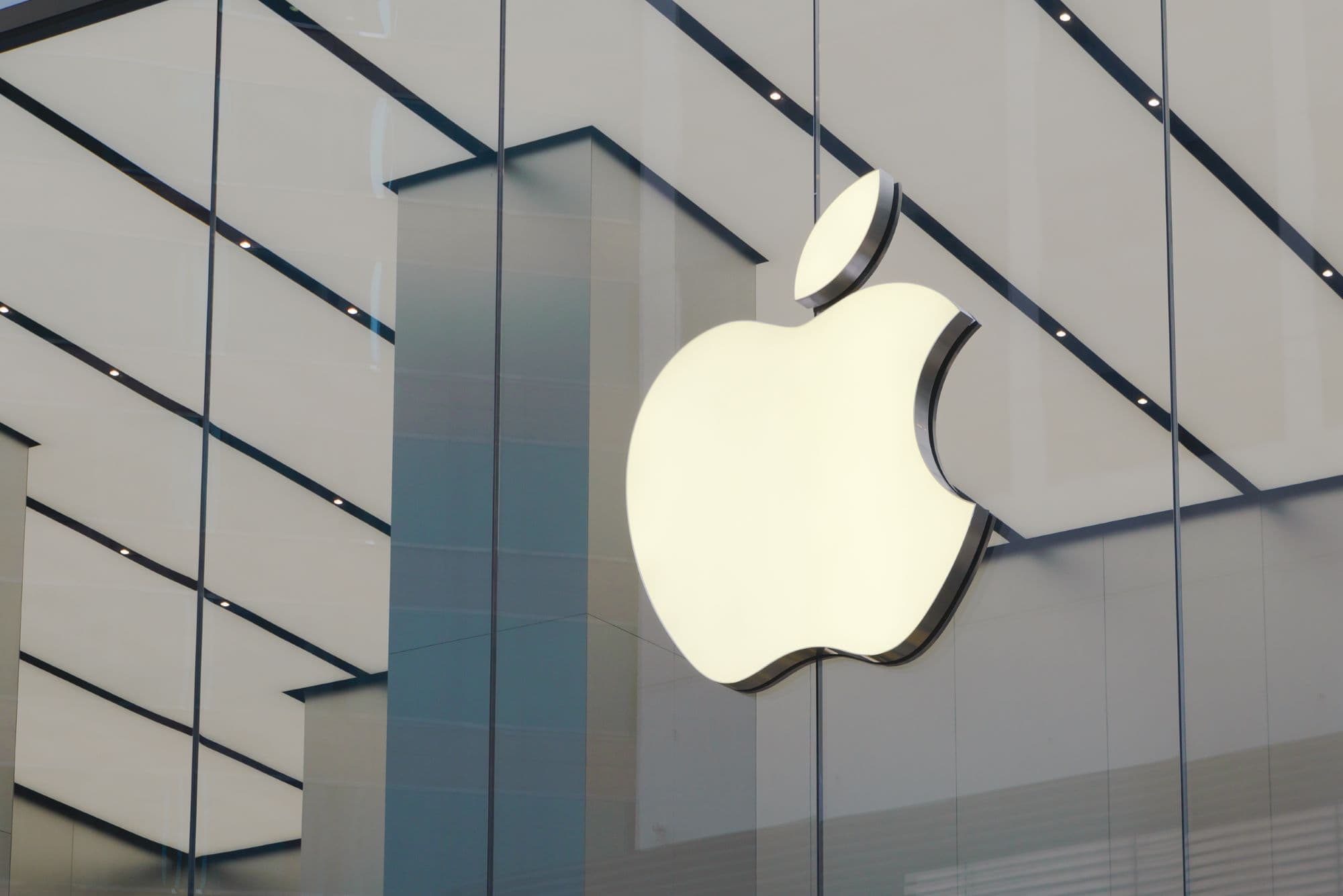 Apple vai lançar câmera inteligente com IA em 2026