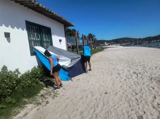 Guarda Municipal desmonta acampamento irregular na Passagem, em Cabo Frio — RC24H