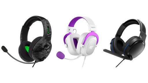 Montagem com headsets gamer em promoção de Black Friday na Amazon