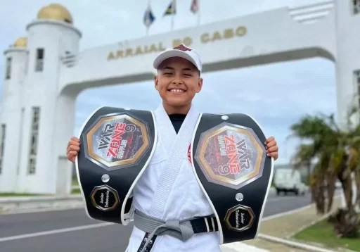 Atleta de Arraial conquista dois cinturões em campeonato de Jiu-Jitsu em Saquarema — RC24H