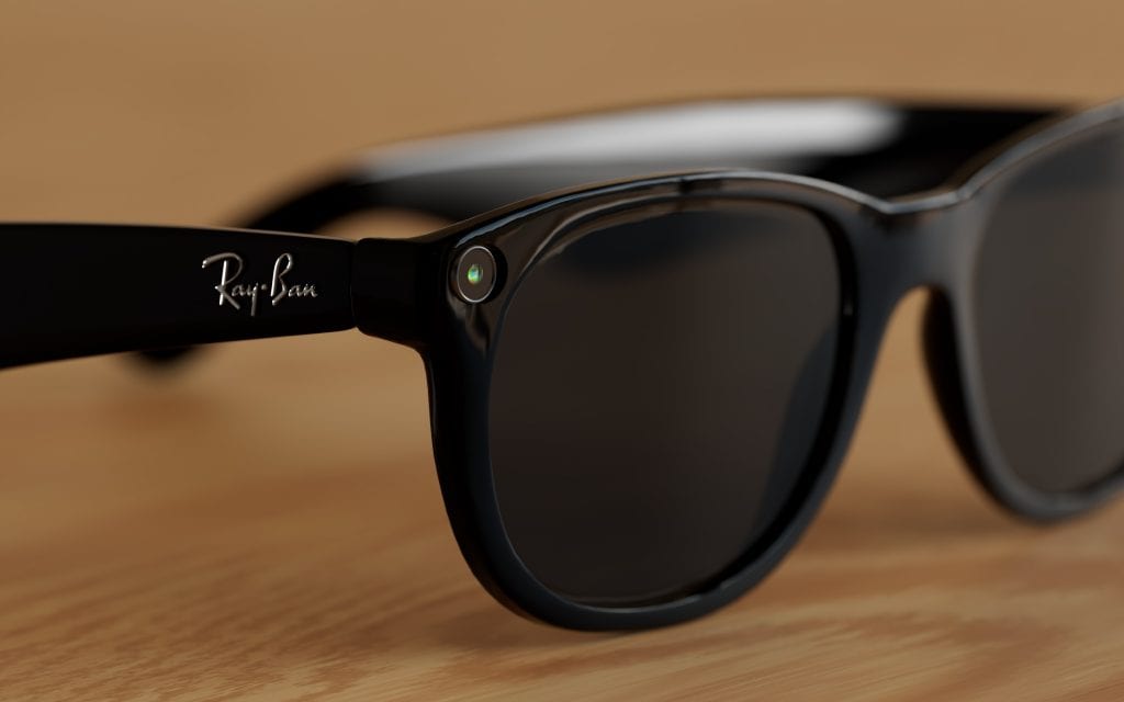 Ray-Ban e Meta fizeram parceria para lançar óculos inteligentes no mercado